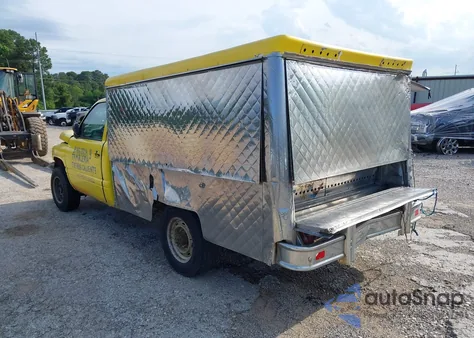 1994 Dodge Ram 2500 z USA, uszkodzony, nr VIN 1B7JC26Z5RS615917